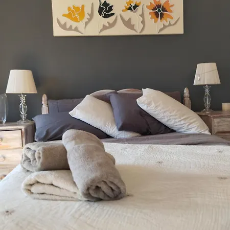 Double In Shared - Luxury In Centre Homestay Denia